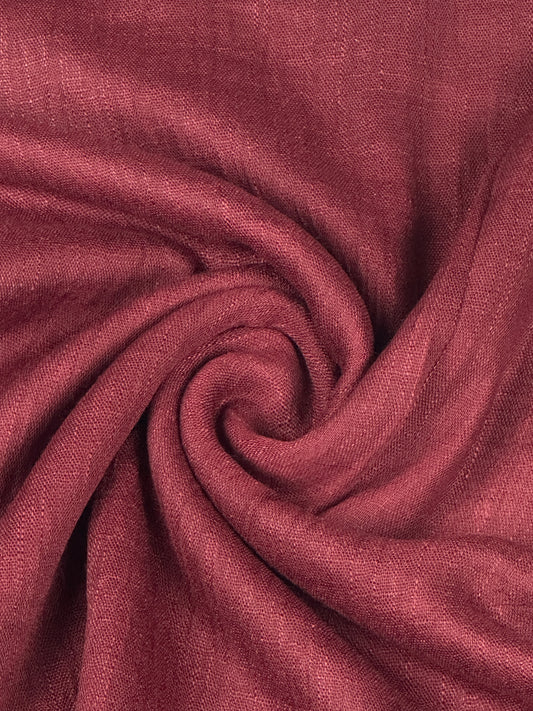 Turkish Lawn | Burgundy Rose