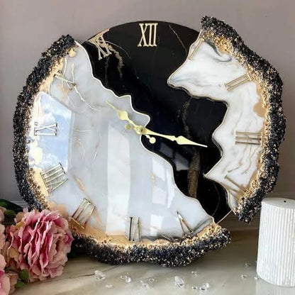 Broken Art Resin Clock
